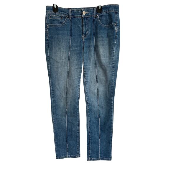 Style & Co. Denim - Style & Co. Bottoms Up Jeans - Size 10 Straight Leg